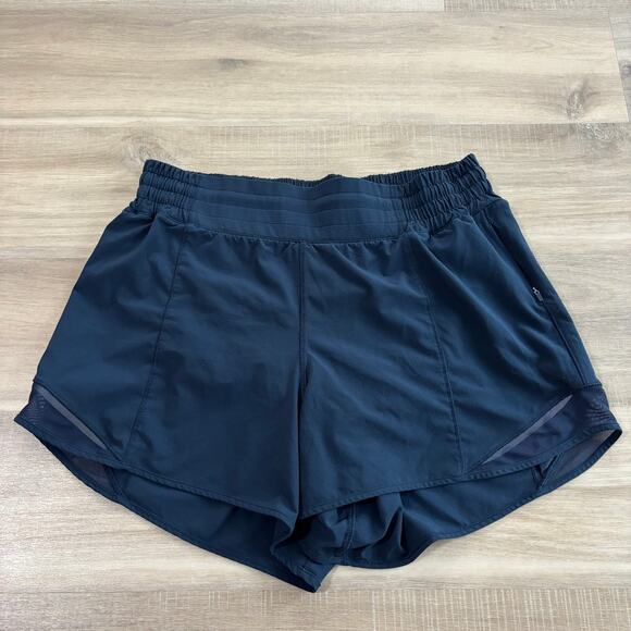 Lululemon Hotty Hot Short High-Rise Long 4" True Navy Women Size 8 - Picture 1 of 4